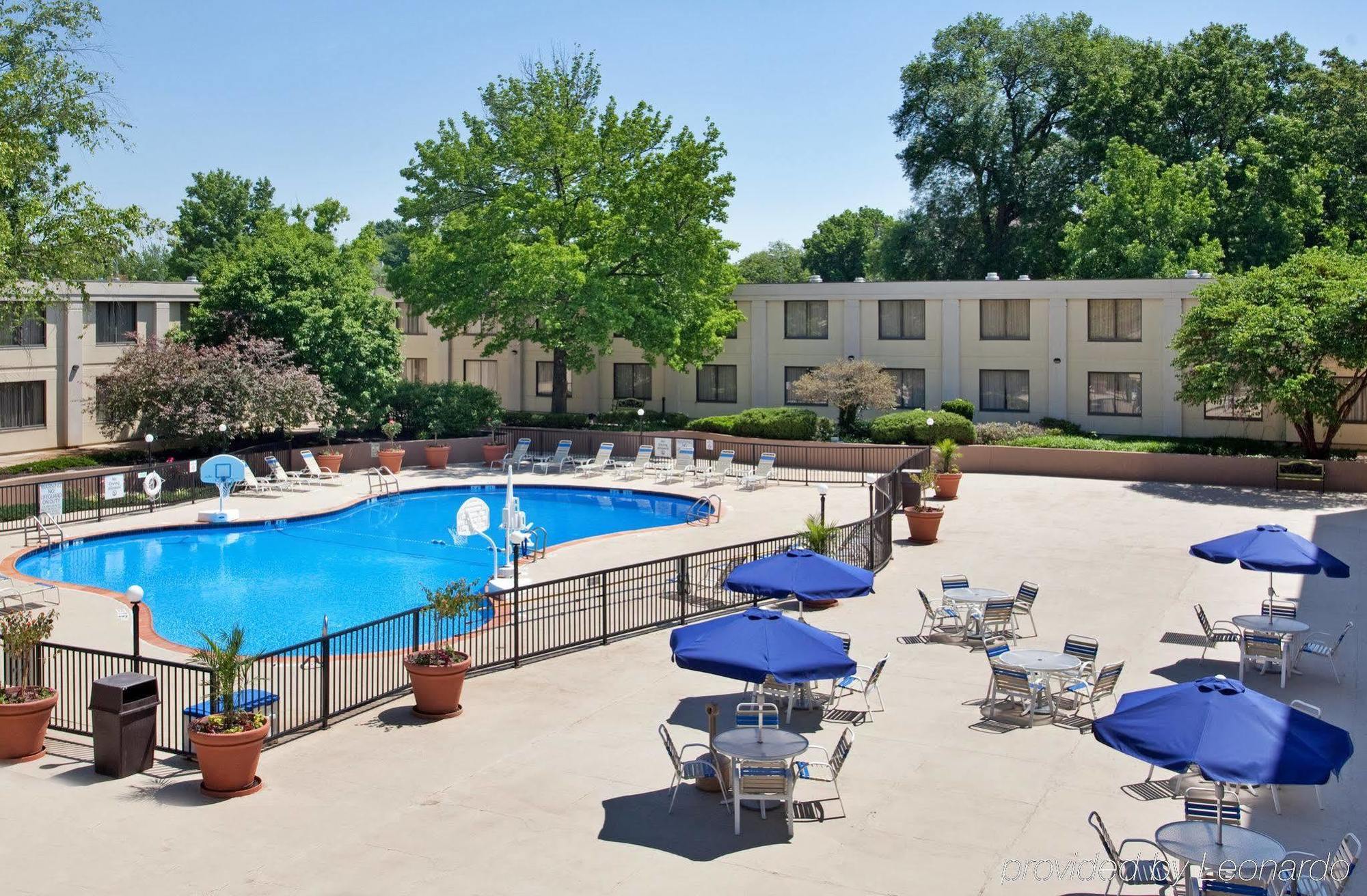 Holiday Inn Country Club Plaza Kansas City Dış mekan fotoğraf
