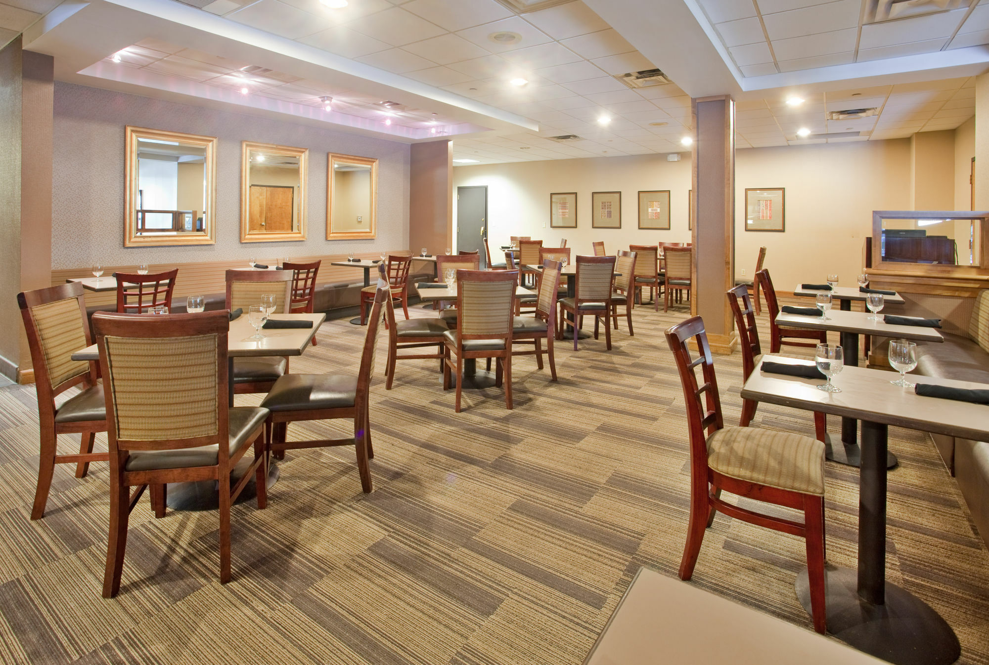 Holiday Inn Country Club Plaza Kansas City Dış mekan fotoğraf