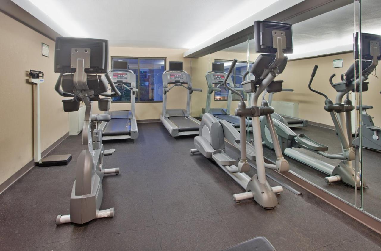 Holiday Inn Country Club Plaza Kansas City Dış mekan fotoğraf